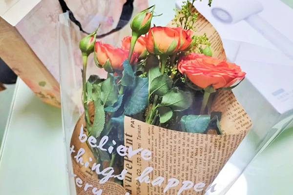 女神節(jié)丨祝你向陽而生，光芒萬丈！